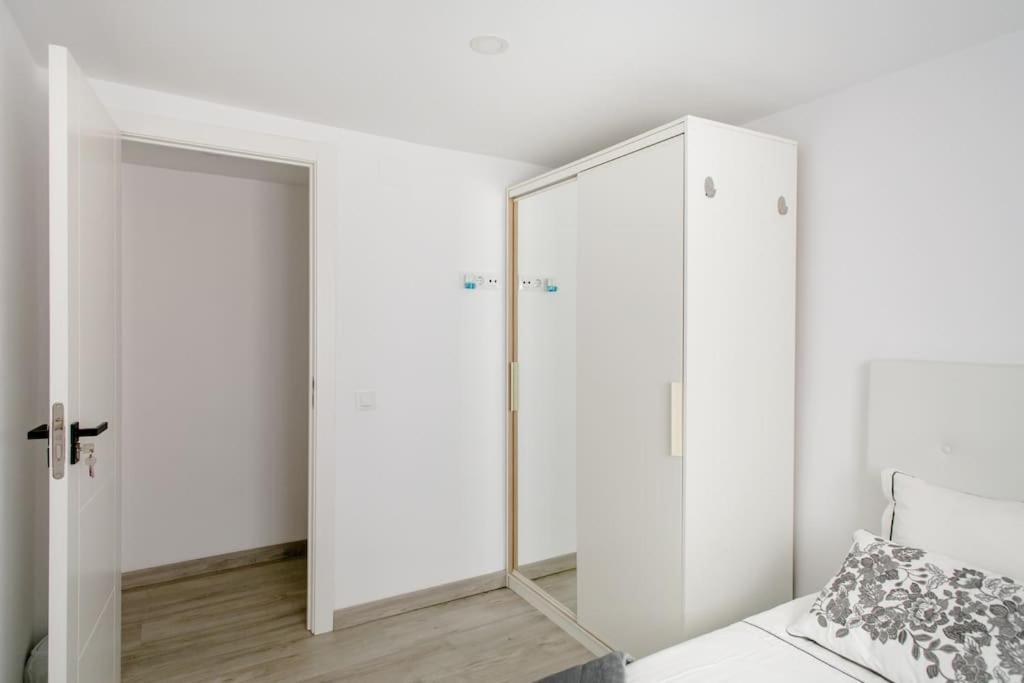 Habitaciones Bonitas Y Comodas L'Hospitalet de Llobregat Buitenkant foto