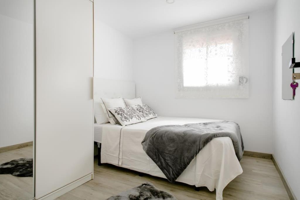 Habitaciones Bonitas Y Comodas L'Hospitalet de Llobregat Buitenkant foto